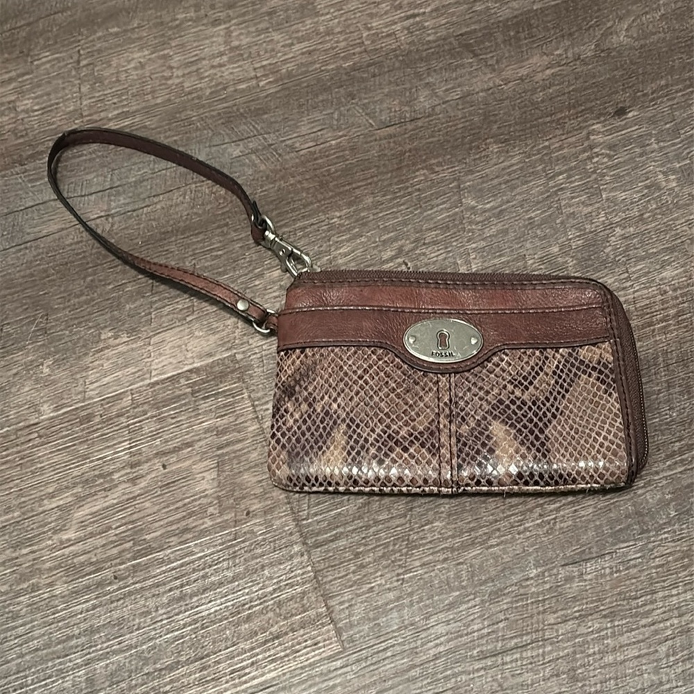Fossil Wrislet Wallet
